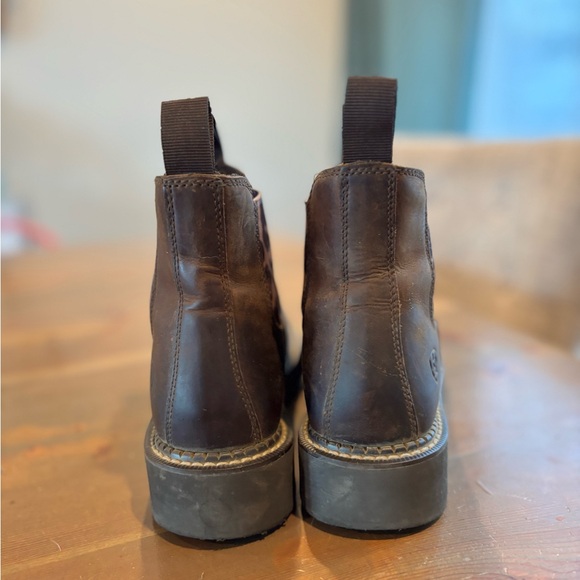 Ariat Fatbaby Chelsea Boot - Picture 3 of 9